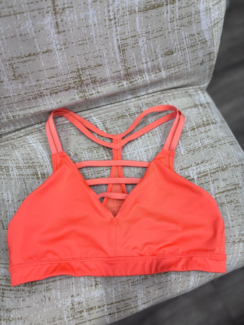 Victoria’s secrer Strappy Sports Bralette - Coral Pink